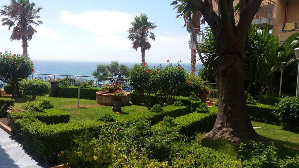 Nettuno Hotel Palace Belvedere Marittimo Ngoại thất bức ảnh